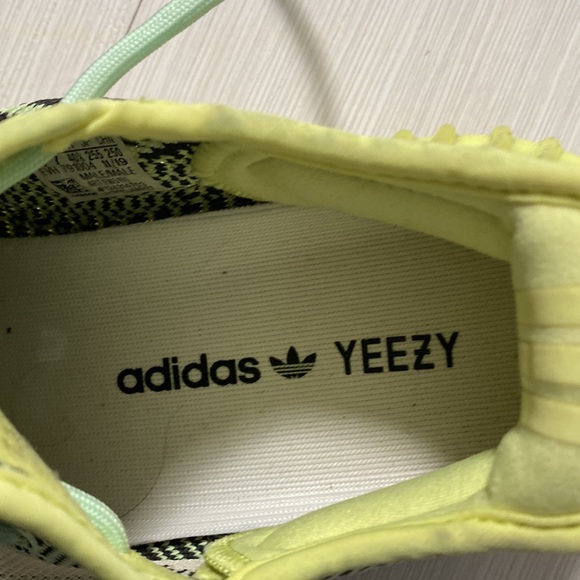 Adidas Yeezy Boost
350 V2 Yeezreel size 7 1/2 mens worn 2x - Picture 5 of 5
